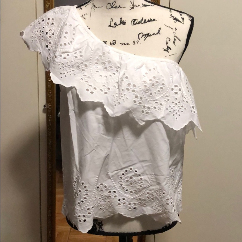 One shoulder top